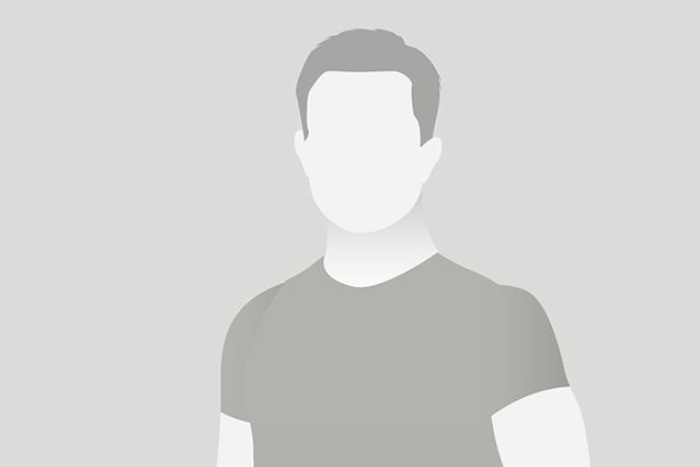 Bild eines schematischen menschlichen K&ouml;rpers ohne erkennbare Merkmale oder Gesichtsausdr&uuml;cke auf grauem Hintergrund.